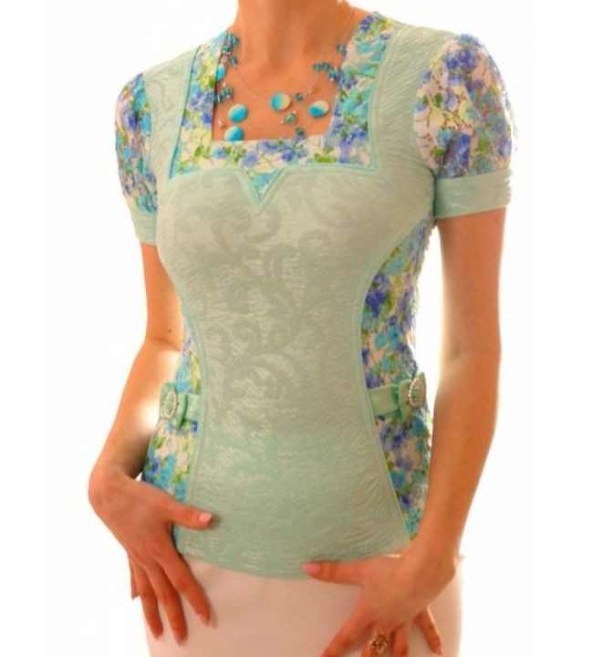 Элегантная блузка с цветочным принтом The Distinctive 143