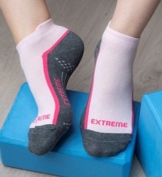 Спортивные женские носки