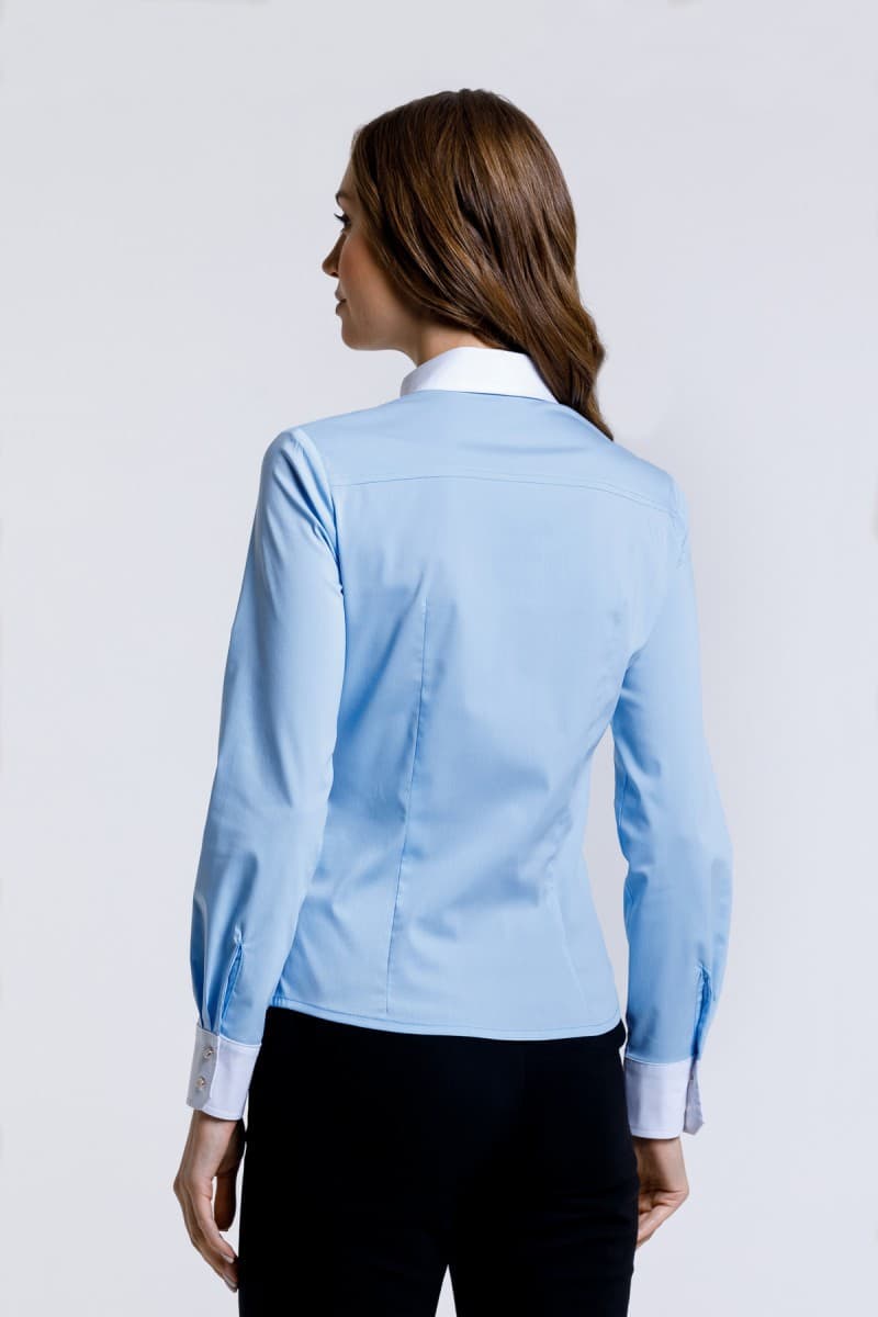 Голубая рубашка с белыми манжетами и воротничком 910319-3